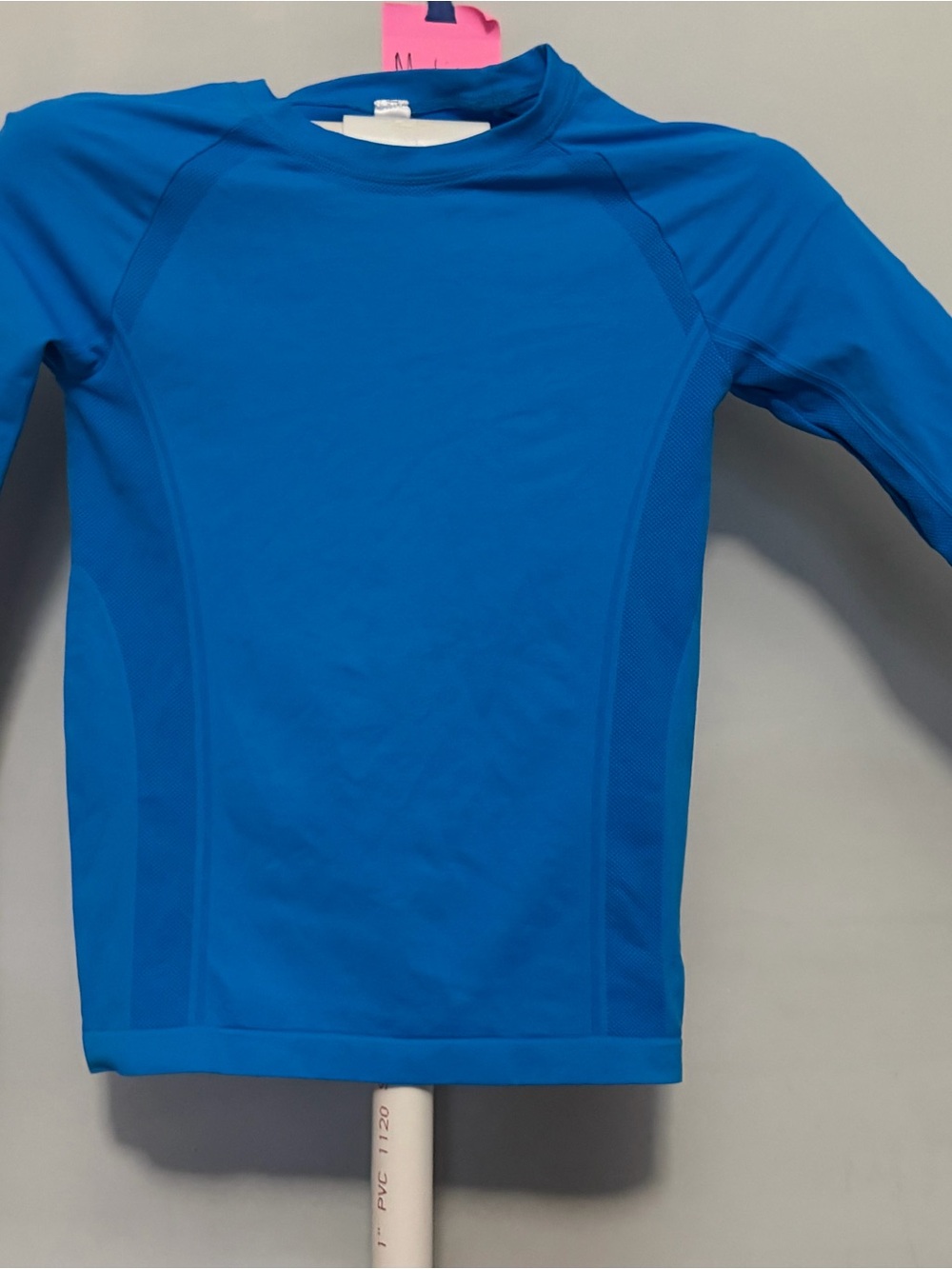 Women’s Medium Tear Away Long-Sleeve Active Top